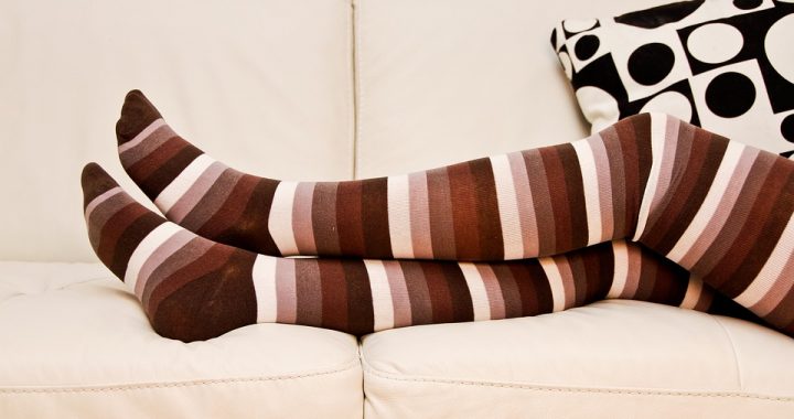 stripped-socks-1178643_960_720